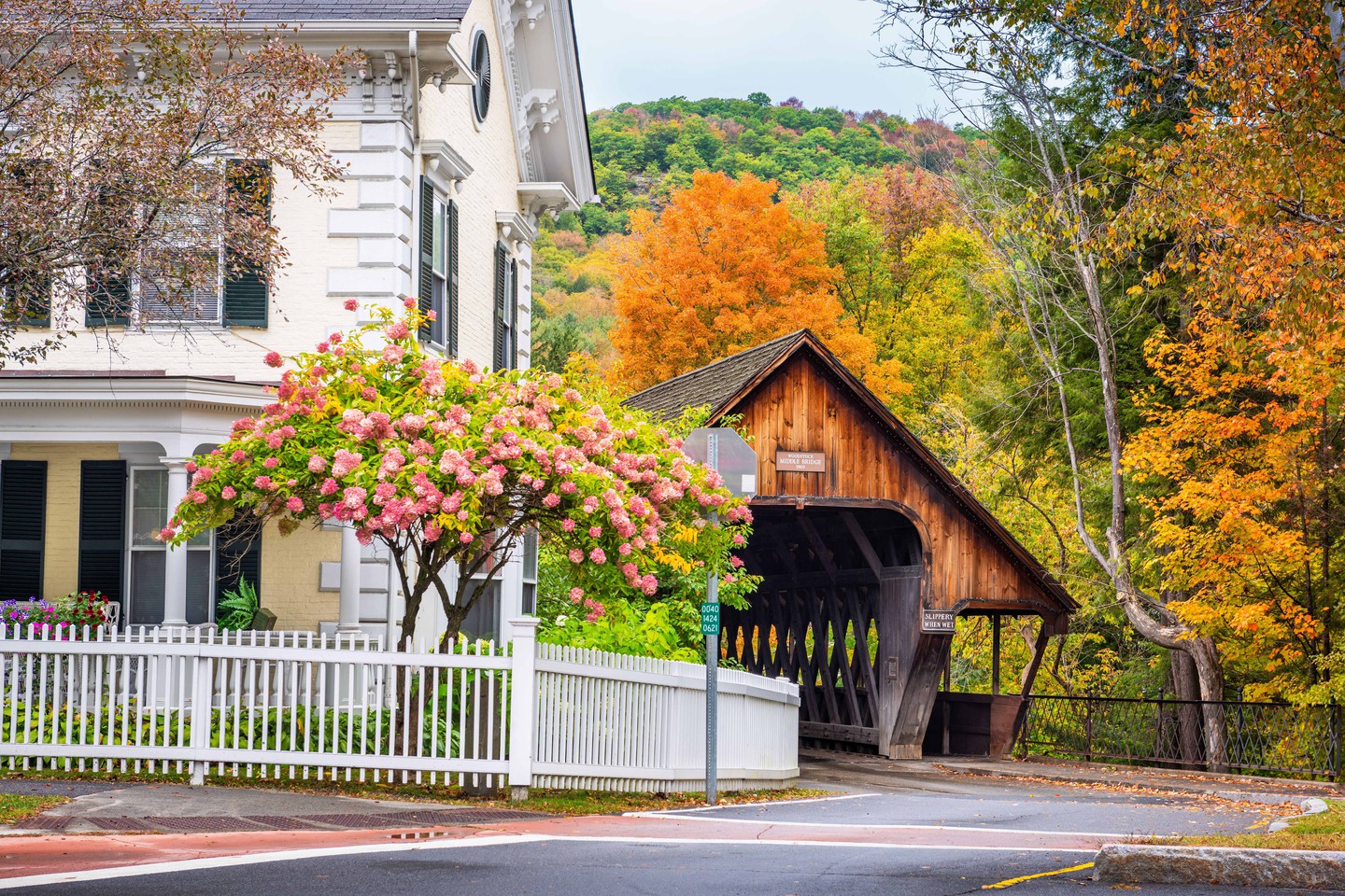 the-most-beautiful-small-towns-in-the-u-k-photos-cond-nast-traveler