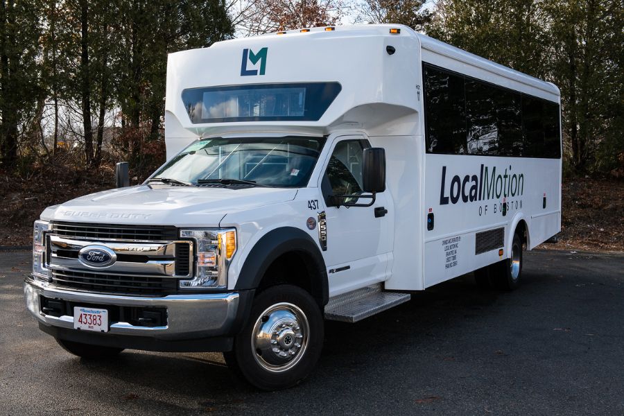 Private School Transportation: Customizing Daily Routes for Academic Success